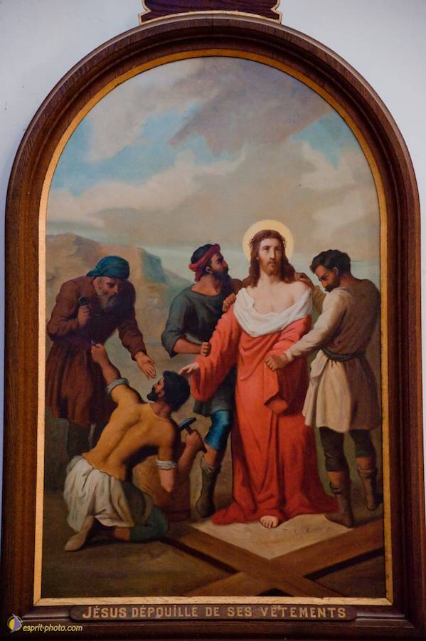 Nom de l'image : D30096318a_(c)Norbert-JUNG — Description :  Chemin de croix à l'église de la Ferté Vidame (28300)